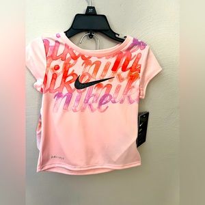 NWT Nike Girls 3T Matching Short Set